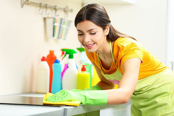 Booking a House Cleaning Service for Your Move
