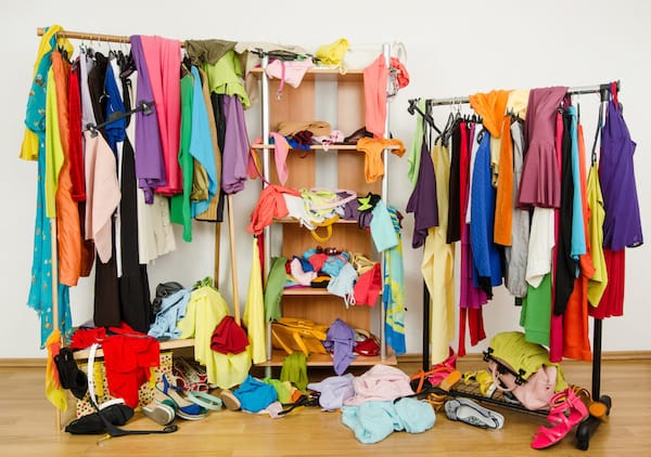 closet organization tips