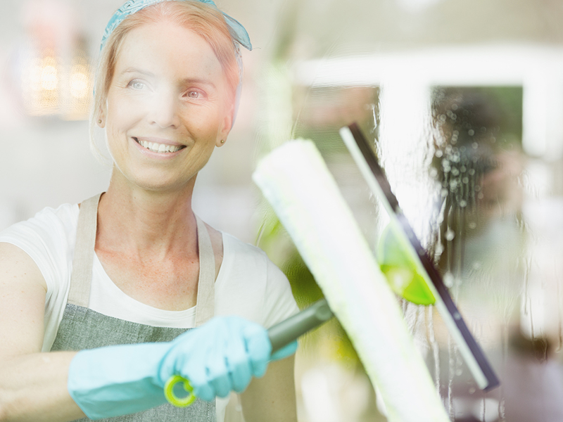 The Top Reasons Why Hiring a Maid Service for Your Lincolnwood Home is a Great Idea